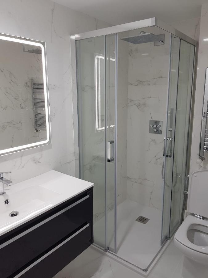 Ordono II Suites Con Aire Acondicionado Y Wifi León Exterior foto