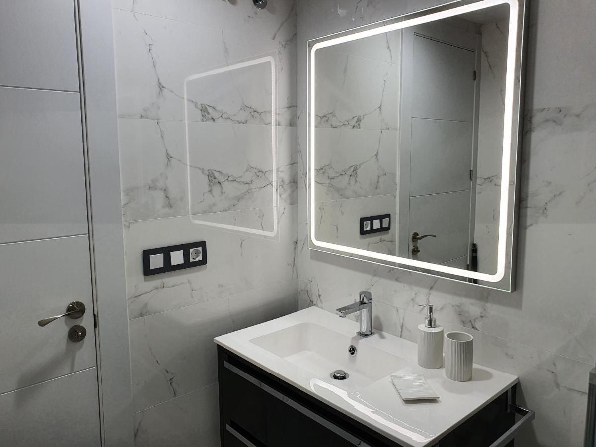 Ordono II Suites Con Aire Acondicionado Y Wifi León Exterior foto