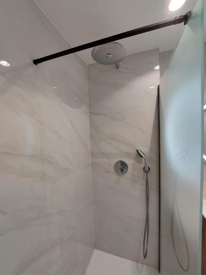 Ordono II Suites Con Aire Acondicionado Y Wifi León Exterior foto